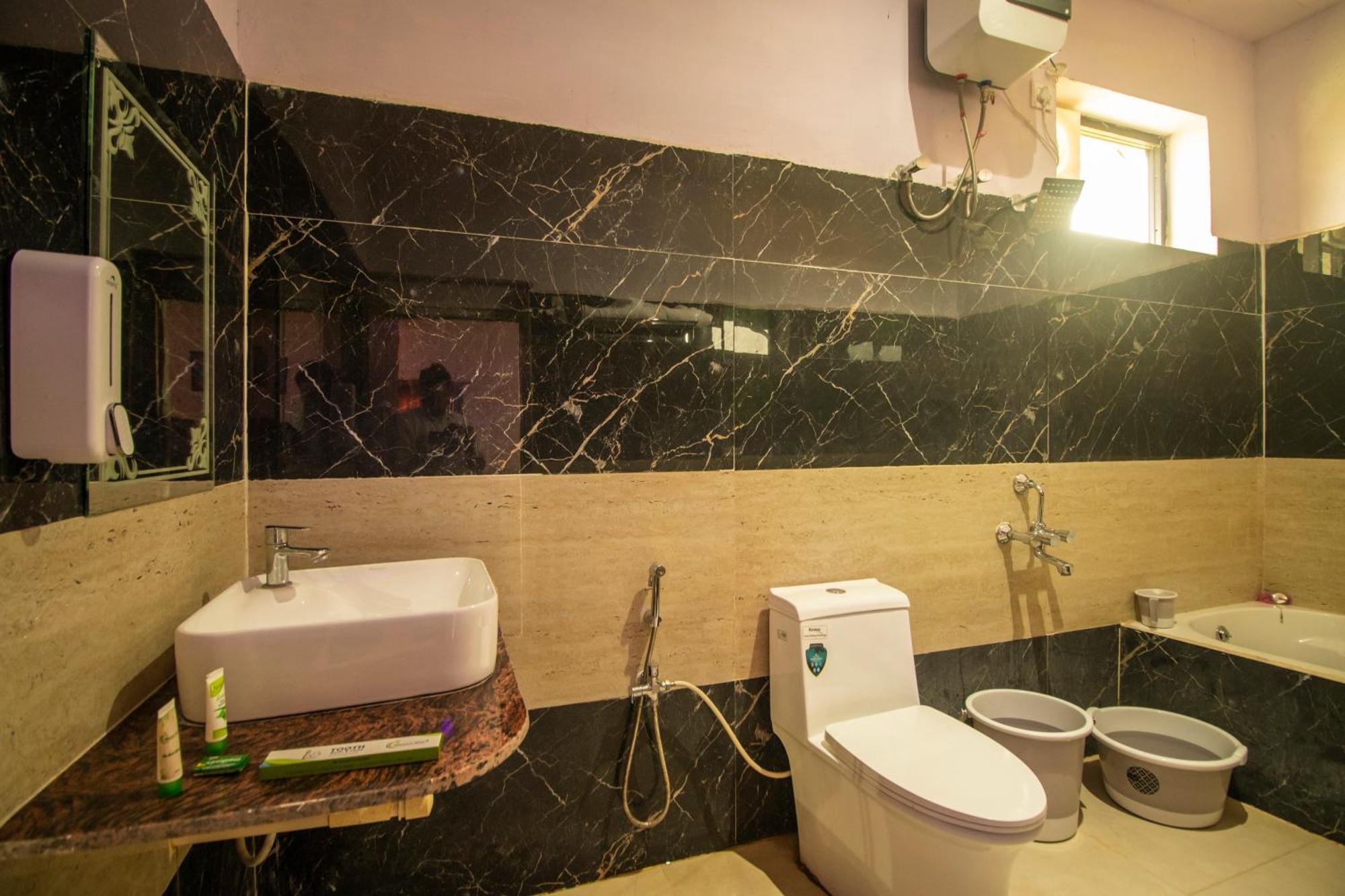 Wowstayz Dream View Heritage Khapa  Екстер'єр фото